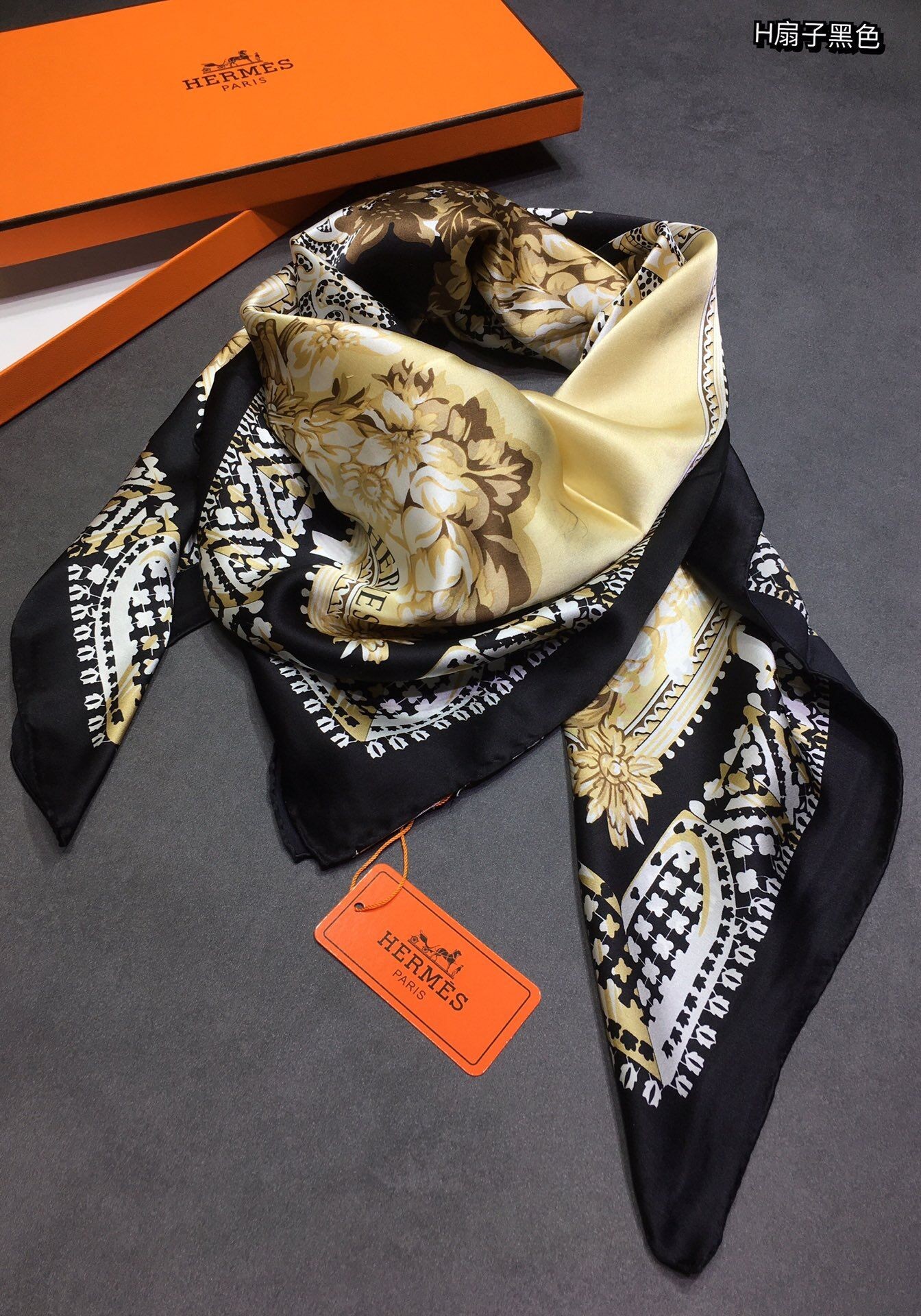 Hermes Scarf HJ00712